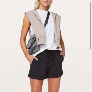 Lululemon Spring Break Away Shorts 4-way stretch 3” inseam